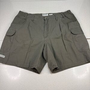 Columbia Men's Olive Cargo Shorts